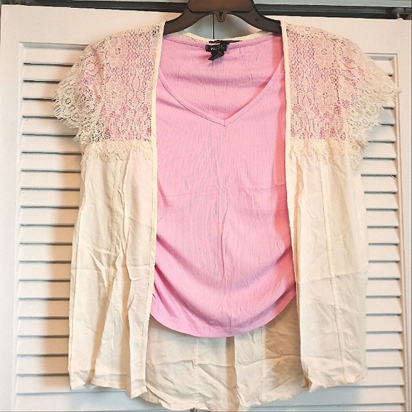 🩷NWOT American Eagle Lace Sleeve Cream Cardigan (XS)🩷 - Picture 1 of 10